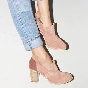 Pink slip on block heel loafers Size 8